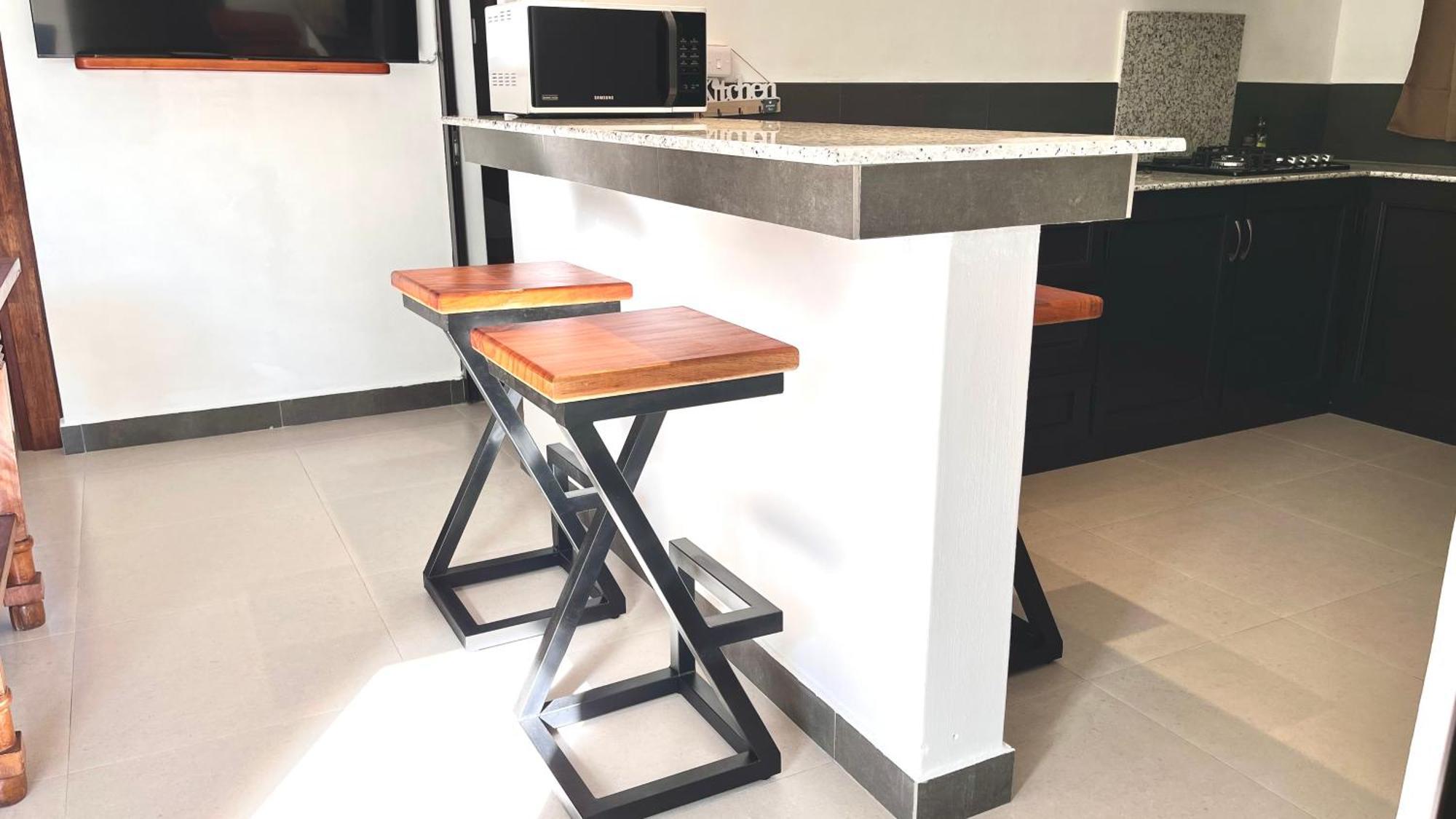 Ebony Apartment & Studio ลากูแล็ตต์ ภายนอก รูปภาพ